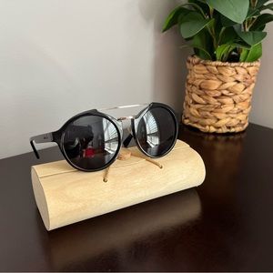 Johnny Fly sunglasses